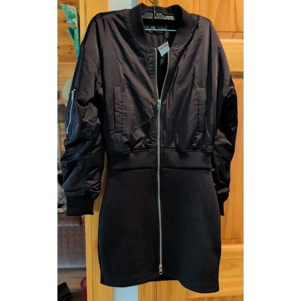 NEW ZARA BLACK PADDED BOMBER EFFECT QUILTED LONG SLEEVE DRESS  SIZE XS‎